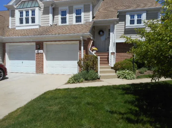 1017 Brentwood Cir, Buffalo Grove, IL 60089