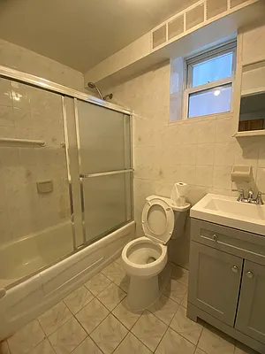 Rented by Rentiko Inc | media 34