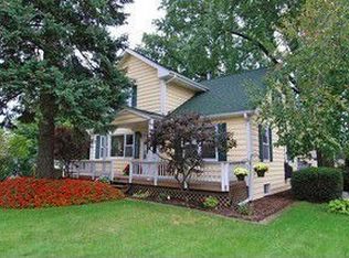 601 Harding Ave, Glen Ellyn, IL 60137