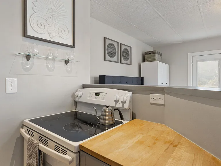 792 Grove St #1 — Photo 12
