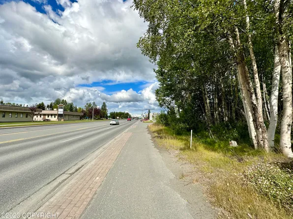 35174 Kenai Spur Hwy, Soldotna, AK 99669