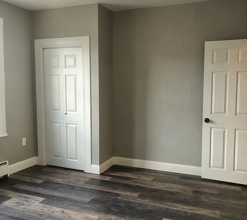 2nd image of 5614 Walnut St #4
