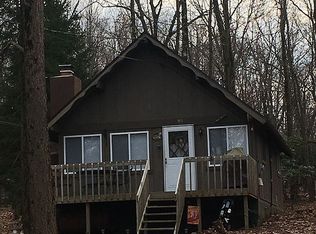 81 Lakeview Dr, Lake Harmony, PA
