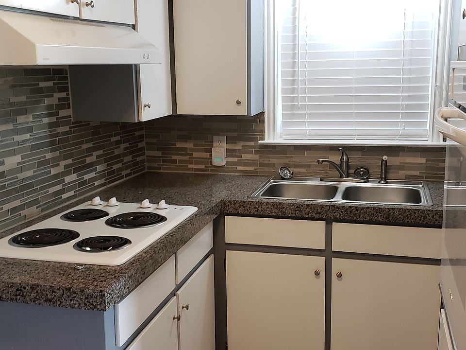 1st image of 3116 Ramona Dr