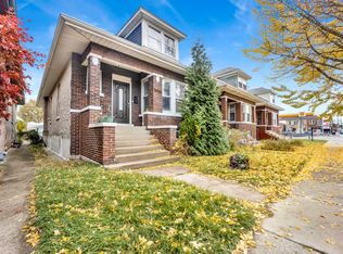 2527 Ridgeland Ave, Berwyn, IL 60402