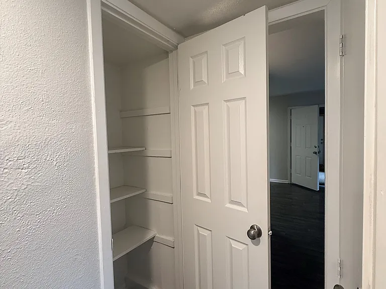 1543 Babcock Rd — Photo 31