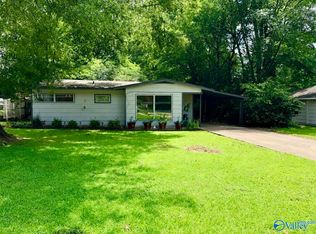 1414 10th Ave SE, Decatur, AL 35601