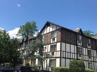 2024 Hawthorne Ln, Mahwah, NJ 07430