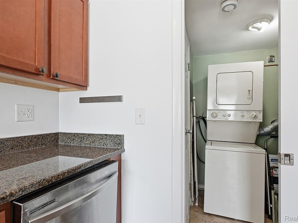 39625 Village Wood Ln Unit 6, photo 11