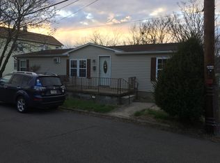 23 Myrtle St, Hanover Township, PA 18706