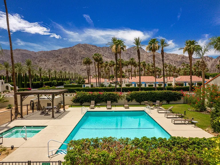 49435 Avenida Club La Quinta — Photo 47