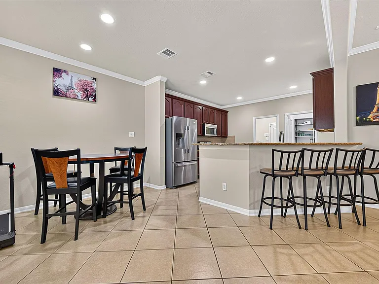 9106 Fuqua Breeze Dr — Photo 12
