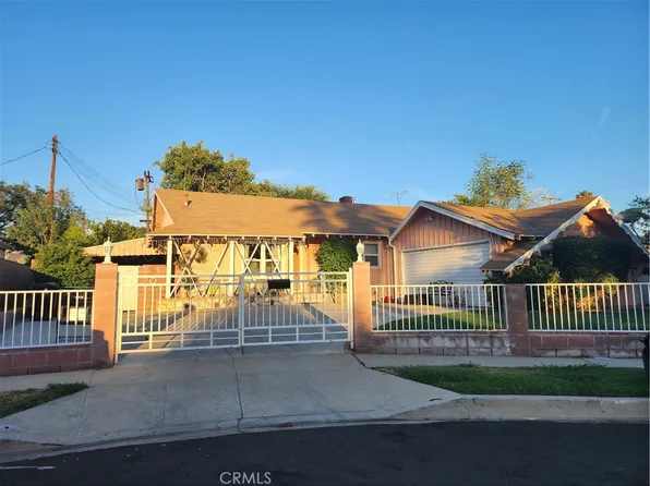 8300 Capps Ave, Northridge, CA 91324