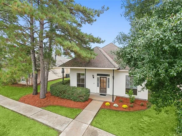 226 Cottage Green Ln, Covington, LA 70433