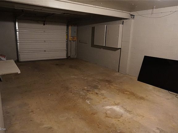 5th image of 8662 Grimes Ave NW