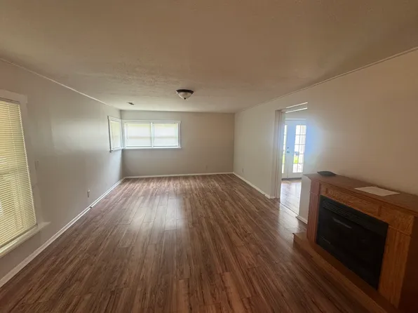 207 Northwestern Ave, Oak Ridge, TN 37830