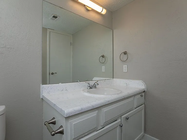 Villas del Zocalo Phase Four — Photo 44