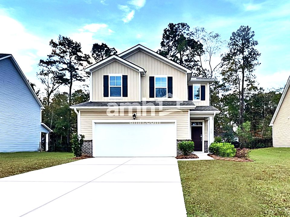 1st image of 121 Sweetgum Dr