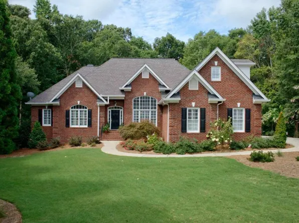 1321 Dials Plantation Dr, Statham, GA 30666