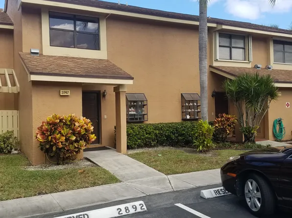 3747 Carambola Cir #2893, Coconut Creek, FL 33066