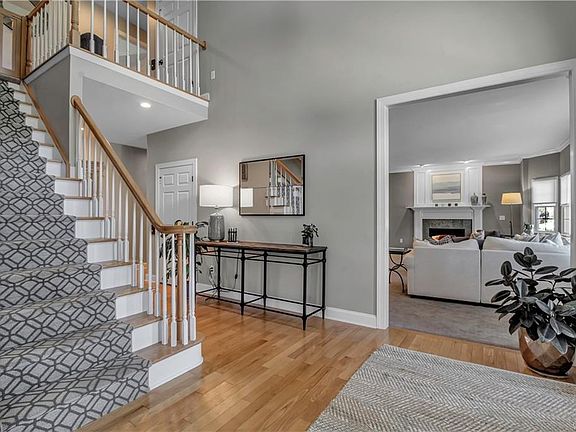 4th image of 3 Rockdove Ln