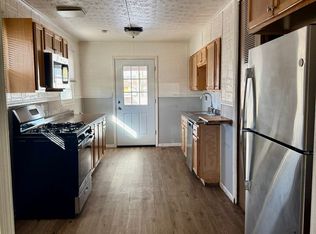 9512 Pippin Rd, Cincinnati, OH 45231