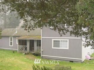 405 Centre St, Rainier, WA