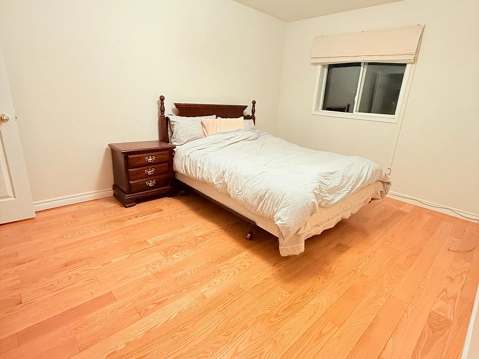 3 bed, $3,200 — Photo 4