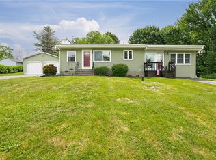 4576 Terry Heights Rd, Syracuse, NY 13215
