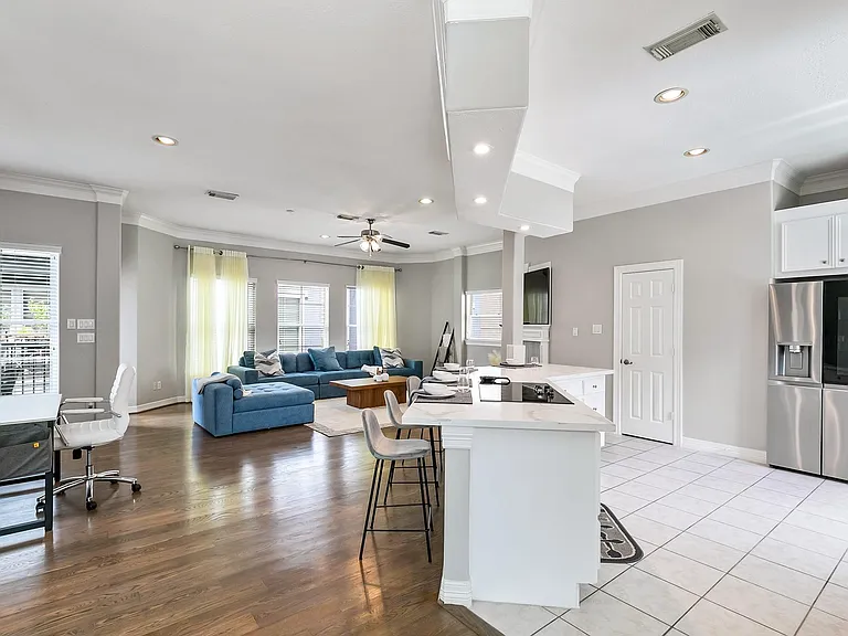 3011 Houston Ave #A — Photo 9