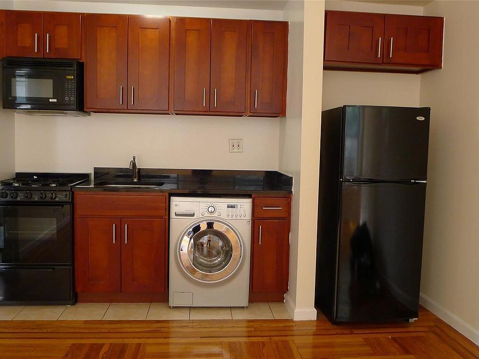 1st image of 4760 39th Pl APT 1G