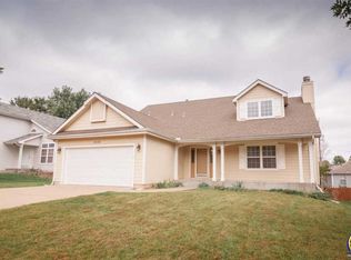 5634 SW 34th Pl, Topeka, KS 66614