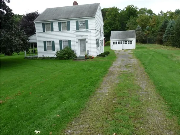 7559 Pittsford Palmyra Rd, Fairport, NY 14450