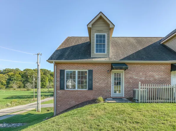 2108 Pleasant View Dr APT 201, Johnson City, TN 37604