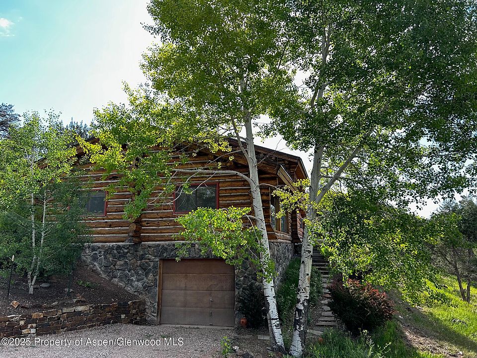 2nd image of 1260 County Road 112