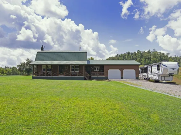566 Ellison Ln, Nallen, WV 26680