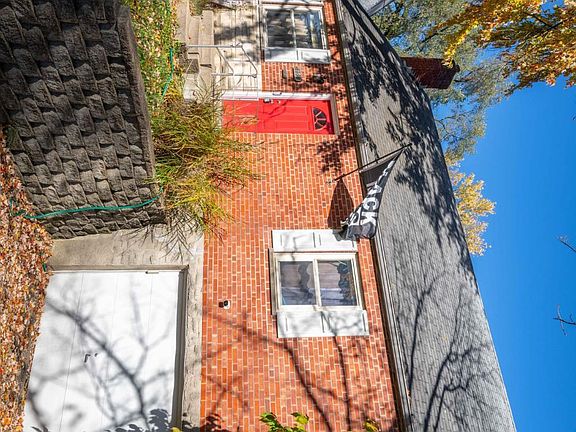 4th image of 4730 Hardwick Dr