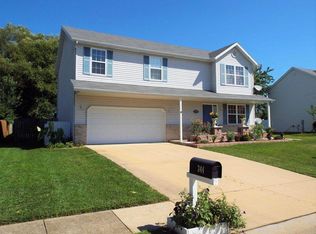 344 Logan Dr, O'Fallon, IL 62269