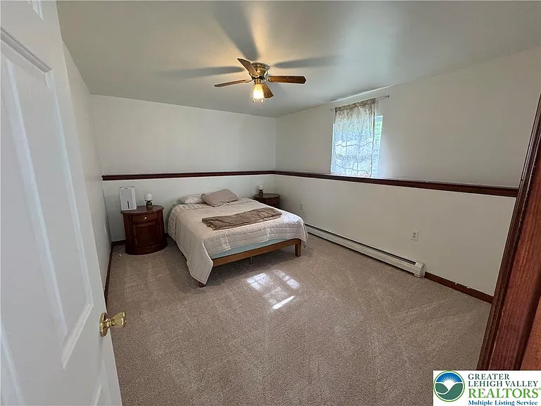 1240 Howeytown Rd — Photo 14