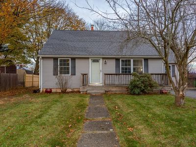 2 Gardner Ave, Attleboro, MA, 02703