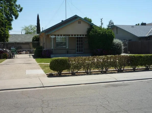3212 8th St, Ceres, CA 95307