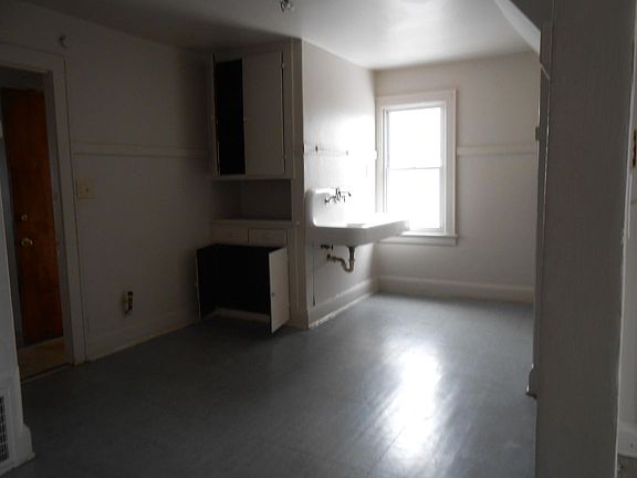 5th image of 2606 N 7th St #2608