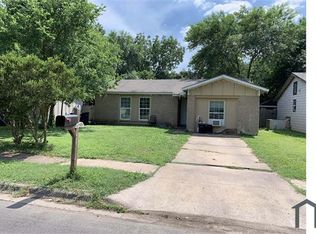 4405 Dovewood Dr, Austin, TX 78744