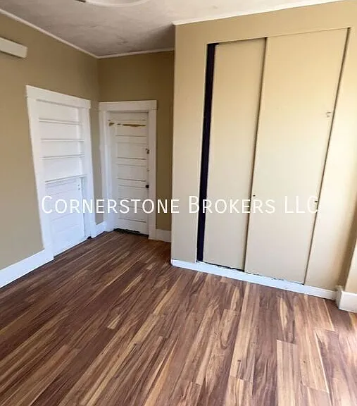 829 State St #2 — Photo 4