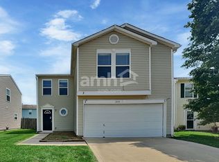 2455 Summerwood Ln, Greenwood, IN 46143