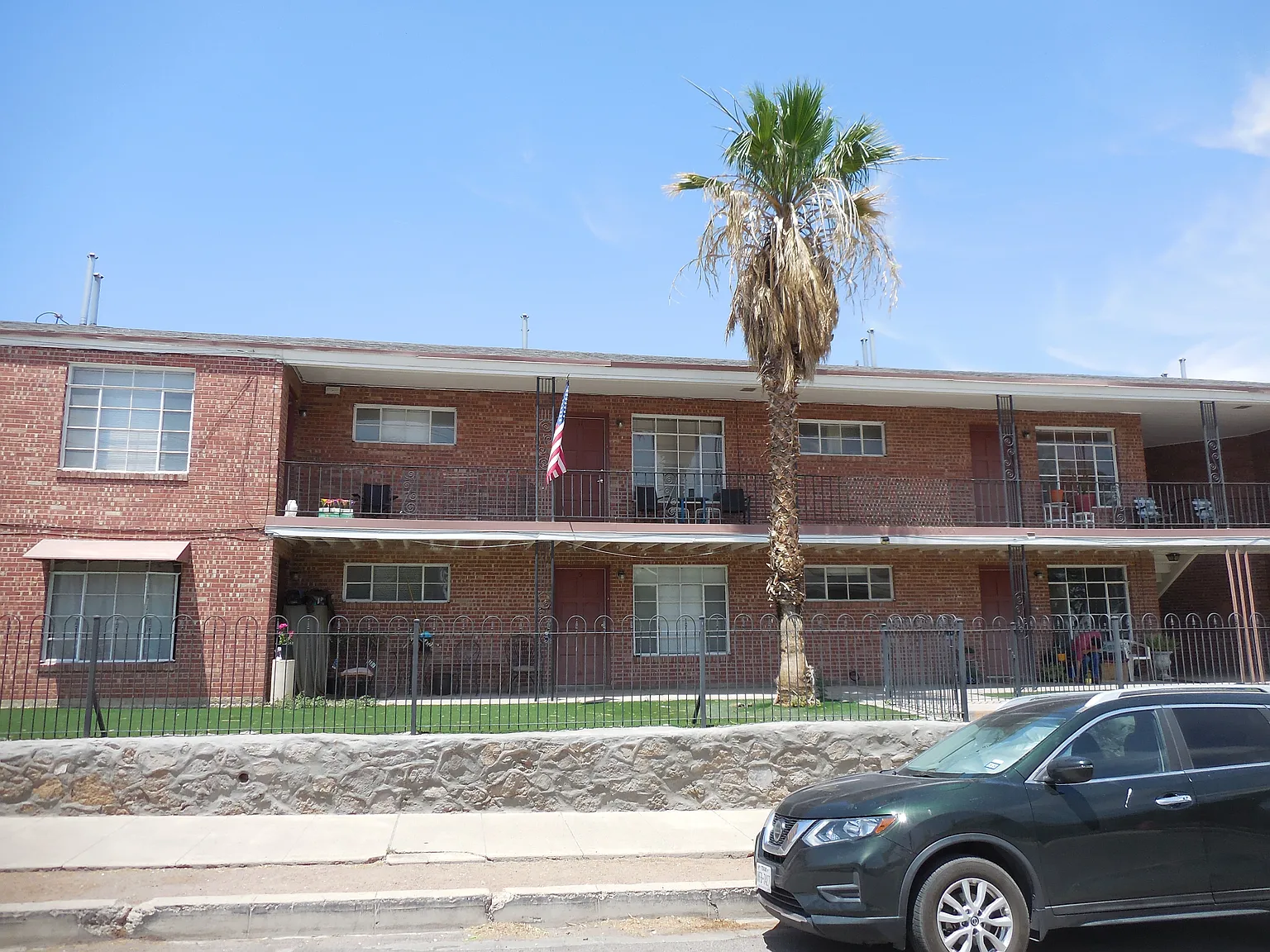 701 W Yandell Drive Unit 5 - 1 — Photo 1