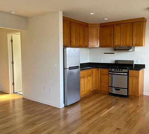 2nd image of 95 Heather Ave #18