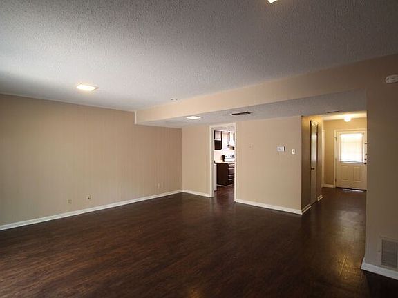 2nd image of 2510 Delmar Dr