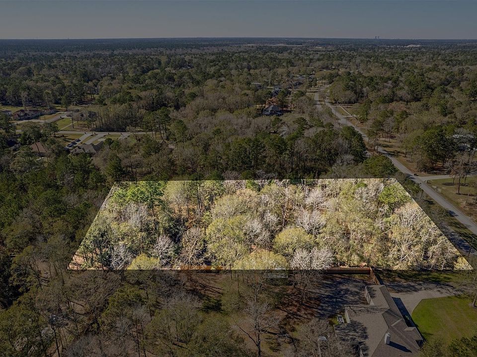 1st image of 19296 Riverwalk Dr