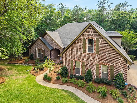 2nd image of 7 Centerstone